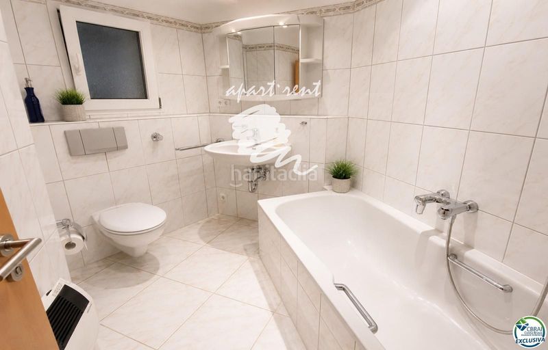 Foto 085c3b2a-01d6-4b8f-aa98-db2e6e38af52. Pis a Santa Margarida Roses
