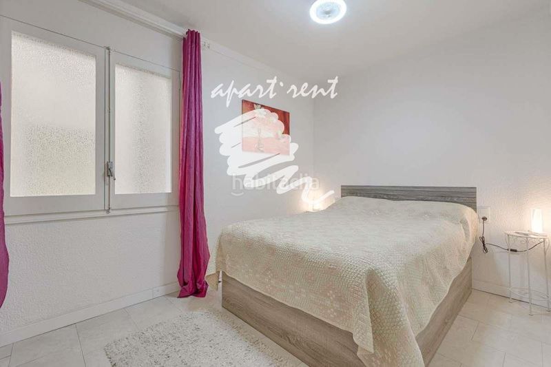Foto ef46c5ec-05a9-4c63-ba68-06dd44c1ea9a. Pis a Centre Roses