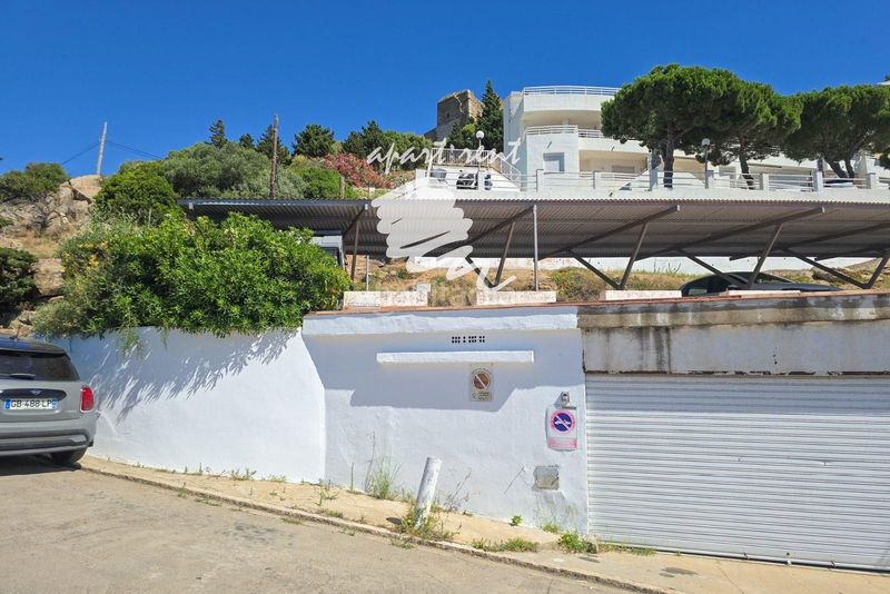 Foto 98b23ea0-b137-4e09-9b55-d3da98f1d177. Pis amb aparcament piscina a Puig Rom-Canyelles-Almadrava Roses