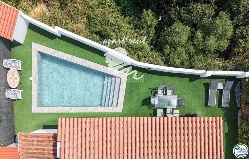 Foto 405f7339-c4c2-4459-a003-7087bcd2a046. Casa amb calefacció aparcament piscina a Nord Roses