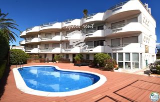 Casa  Salins. Salins  exclusivo complejo de seis casas con amarre en primera l