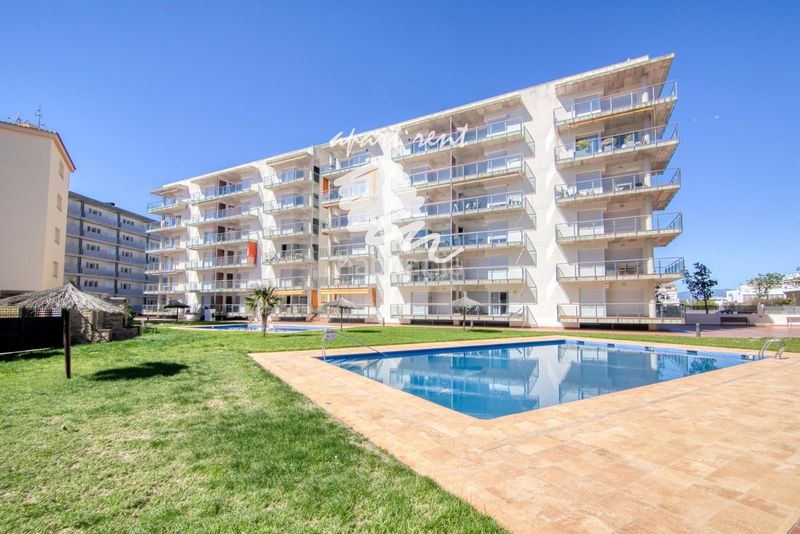 Foto bd0ee5a3-160e-42a1-922e-3d3f2154d9b1. Pis amb calefacció aparcament piscina a Santa Margarida Roses