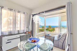 Piso  Maritim. Salatà apartamento en primera línea de mar con vistas en salatar