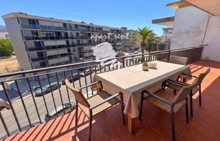 Appartamento  De la platja. Santa margarida apartamento luminoso en última planta con terraz