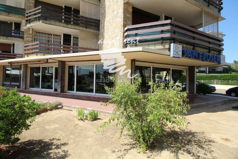 Foto 11485c41-b9c8-4023-816c-0e69c383dc8a. Lloguer local comercial a Santa Margarida Roses