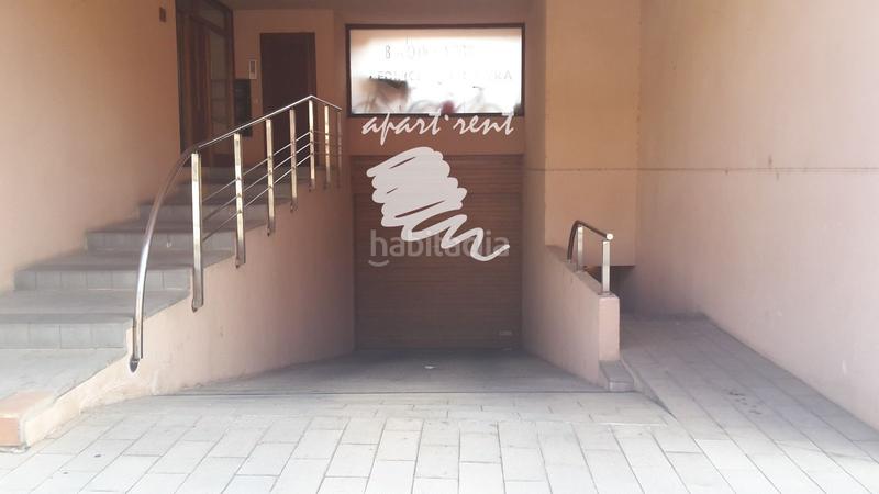 Foto 8d0e5376-d7b5-45d1-9b80-b1309524dcf4. Parking coche olivera palau parking en Palau-saverdera