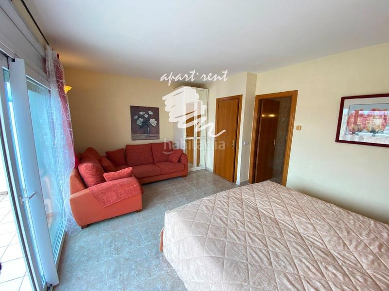 Foto ca5bd811-8bdc-4c5a-b72d-3043b59514b6. Casa con parcheggio in Port Grec - Port Moxó Empuriabrava