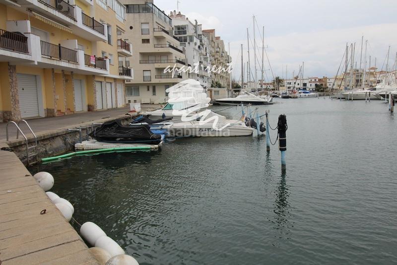 Foto d055b338-31c9-406b-a8a7-9df029d5ba74. Casa con parcheggio in Port Grec - Port Moxó Empuriabrava