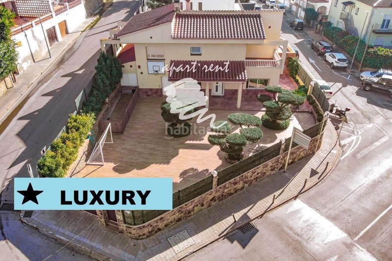 Foto 16329f4a-865b-451f-9a44-e209c8f9d60f. Casa amb calefacció aparcament piscina a Els Grecs-Mas Oliva Roses