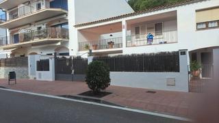 Casa a Carrer del pintor joan serra 10. Fantástica casa en el centro de calella de palafrugell