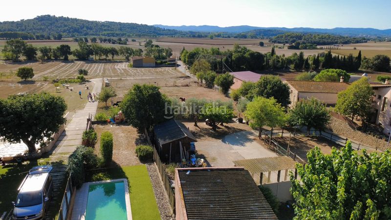 Foto e8b64135-d993-4453-8716-c5b5ea13c694. Masia a carrer de sant genís 6 a Corçà