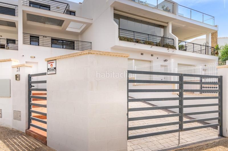 Foto 59fb7ea8-f06d-4562-929c-476b02114f3a. Casa adossada amb calefacció aparcament piscina a Alfàs del Pi (l´)