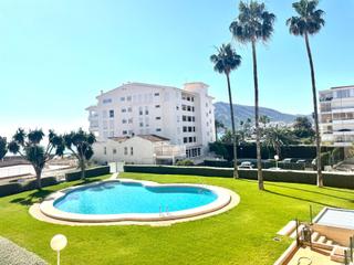 Lloguer Apartament  Avenida del puerto. Piso en el paseo marítimo con piscina y parking