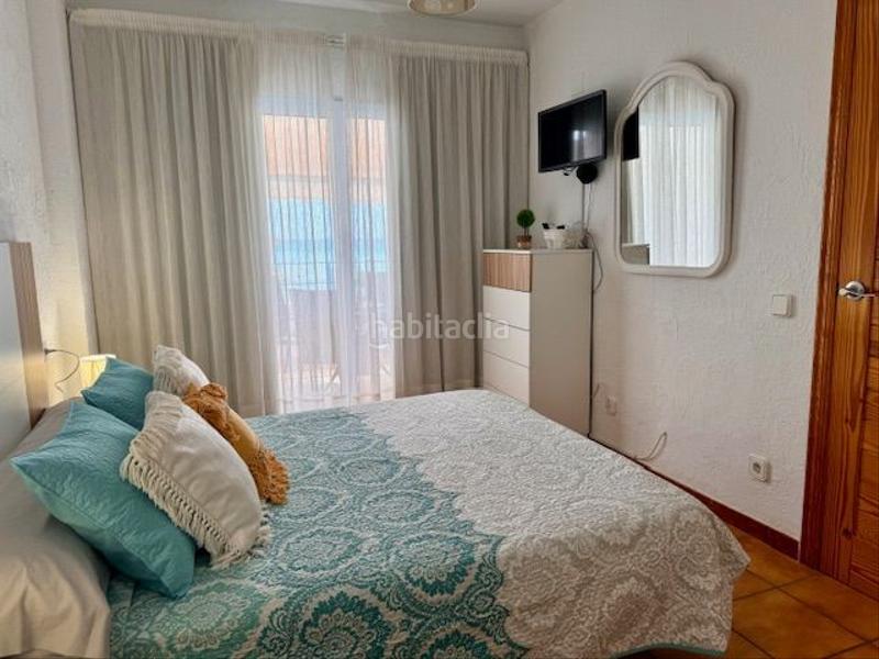 Foto ab9dca56-88cd-4d38-aca1-2cd0efd62a67. Alquiler apartamento  en primera línea de mar con piscina y parking junto al paseo marítimo en Altea