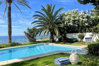 Location Appartement  Cap negret. En primera línea con wi fi, piscina y parking en playa de cap ne