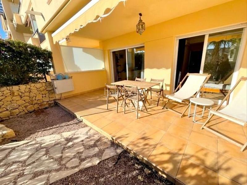 Foto a5722945-db1c-40f4-805d-20031be660f2. Lloguer apartament amb calefacció piscina a Mascarat Altea