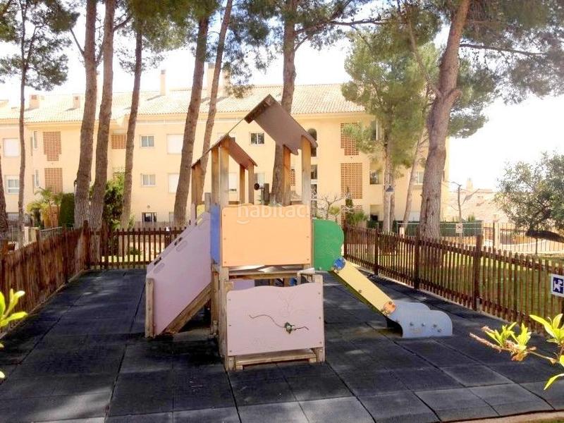 Foto 101eb25a-2e11-4311-b23f-08445cbf4a6a. Rent apartment with heating pool in Mascarat Altea