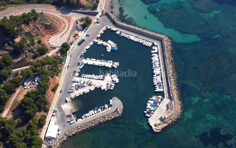 Foto 03f882a3-7a28-484c-be99-b6492db58ce8. Alquiler apartamento  en urbanización tranquila en Altea