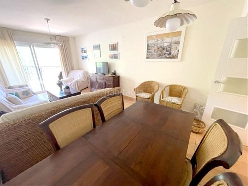 Foto eb0acd10-accf-480b-9e04-439ceedf7299. Alquiler apartamento atico duplex en urbanización con terrazas, piscina y vistas al mar en Altea