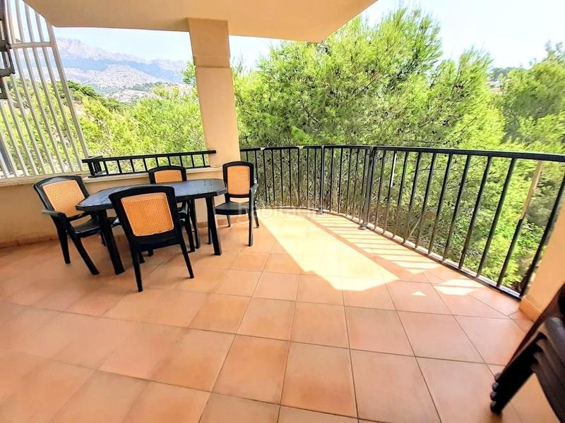 Foto 946273b7-e3b6-4f31-8564-17529c95af9f. Rent apartment with heating pool in Mascarat Altea