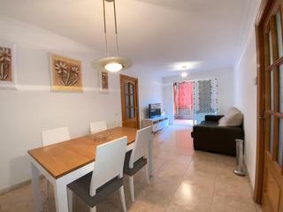 Pis a Rocafonda. Piso de 4 habitaciones