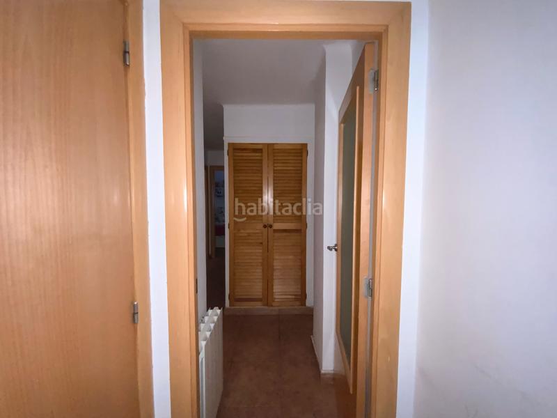 Foto 1e9c8189-9043-459d-a662-c8f89ba27283. Piso  con buenas dimensiones. en Rocafonda Mataró