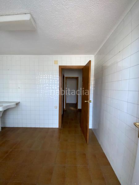 Foto 1b699cd1-88fa-4c4b-98a6-075f2badb5f9. Casa adosada en el centro con jardín privado de 340 m² en Mataró