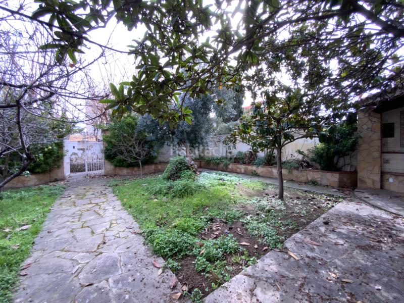 Foto 4cce5fe9-3946-4b15-aea2-1f812754dd78. Casa adosada en el centro con jardín privado de 340 m² en Mataró
