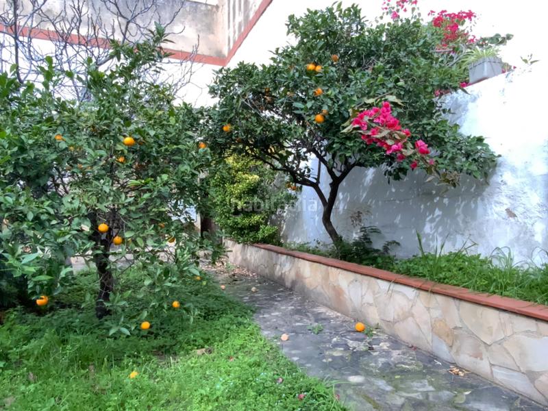 Foto 74bdab27-2943-48dd-9116-abc25eee1506. Casa adosada en el centro con jardín privado de 340 m² en Mataró