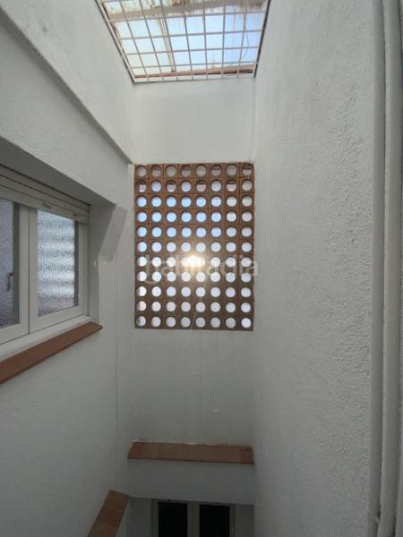 Foto 7cd0dd2c-29fd-4934-a967-3e51e2d278ba. Casa adosada en el centro con jardín privado de 340 m² en Mataró