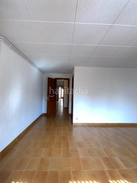 Foto 82d07157-c489-425d-bea5-9ab3285145f8. Casa adosada en el centro con jardín privado de 340 m² en Mataró