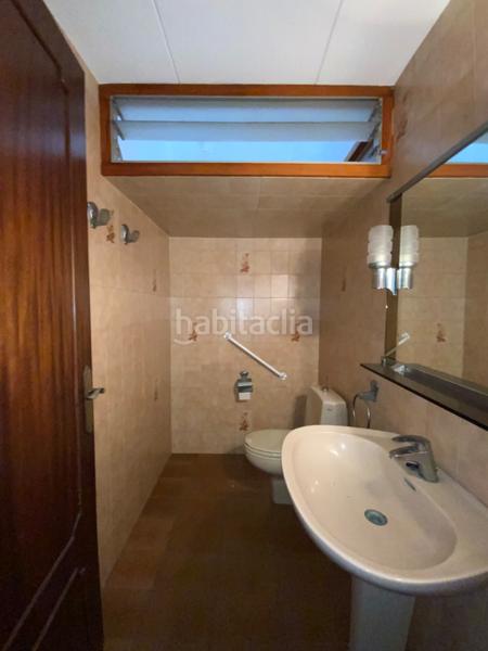 Foto 8419e458-0f48-48b4-8477-d3df24fd4960. Casa adosada en el centro con jardín privado de 340 m² en Mataró