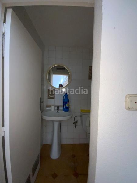 Foto 8c55a3d8-6586-4d01-a857-b6d56913bc8f. Casa adosada en el centro con jardín privado de 340 m² en Mataró