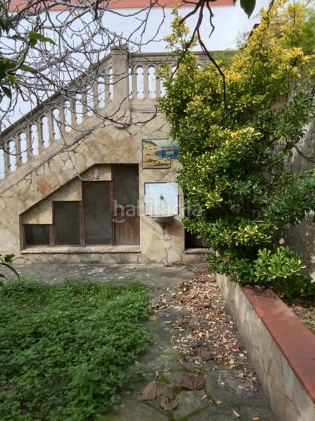 Foto 9a43a595-8f7b-4380-ada9-93ecc866ac4f. Casa adosada en el centro con jardín privado de 340 m² en Mataró