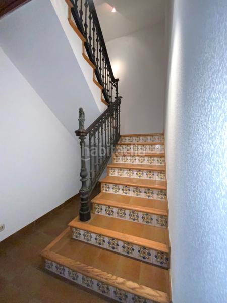 Foto b529d5d8-d95a-4697-9b1a-07681cde2835. Casa adosada en el centro con jardín privado de 340 m² en Mataró