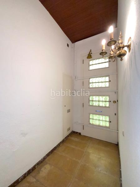 Foto c815690d-51d6-43fe-b142-0f468a99d574. Casa adosada en el centro con jardín privado de 340 m² en Mataró