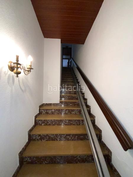 Foto fcc64ee4-e9e5-403a-ae15-de989ae28ef3. Casa adosada en el centro con jardín privado de 340 m² en Mataró