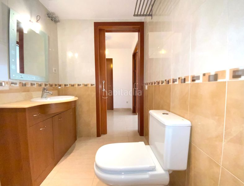 Foto 7a60d800-1a77-4374-9026-f05629830f2e. Planta baixa a Peramàs Mataró