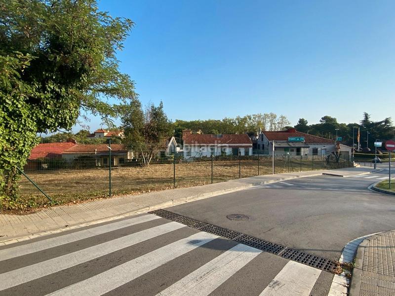Foto e4320174-2da3-45b6-ac85-f99f97198010. Terrain résidentiel dans avinguda mas fuster 2 dans Sant Cugat del Vallès