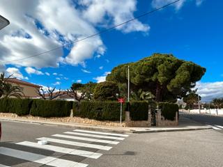 Xalet  Calle eivissa. Chalet con terreno 1600 m2 en miami playa