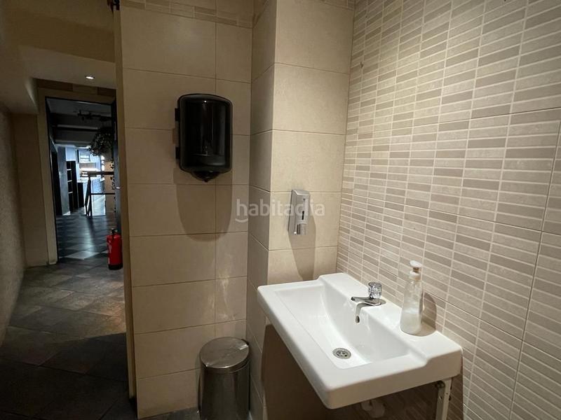 Foto 1e7c92a6-e124-4e70-b925-f23c6f2b3395. Alquiler local comercial local exclusivo corté inglés diagonal en Barcelona