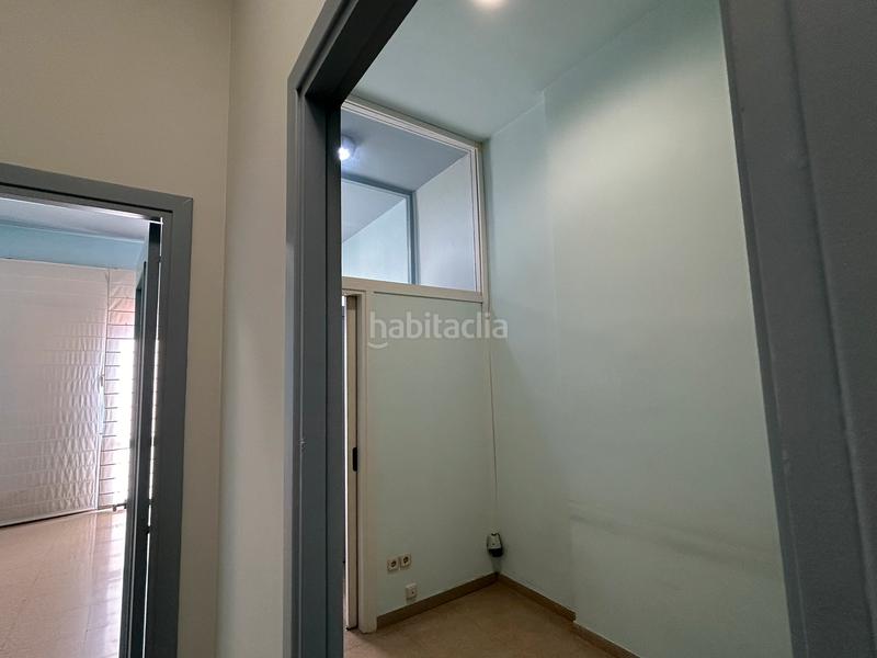 Foto 19a40fd0-5171-49f6-8987-c08dc8b183d1. Location bureau avec chauffage dans Centre Sabadell