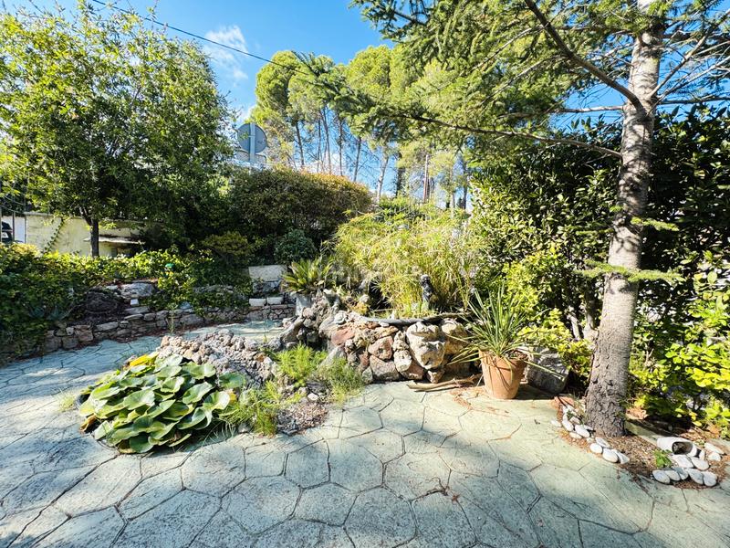 Foto 22004cf5-7883-4c3b-97f8-9ef52e2d30b5. Chalet avec cheminée chauffage parking piscine dans Pallejà