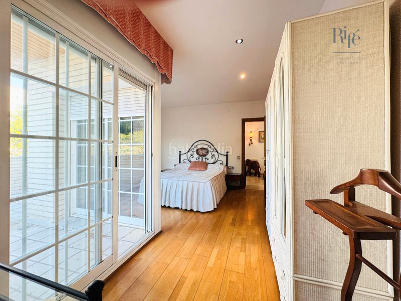 Foto 27a5c709-904a-4498-a806-e97608a8bd8f. Chalet avec cheminée chauffage parking piscine dans Pallejà