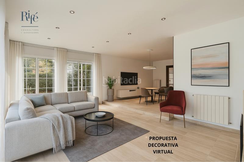 Foto 9e29f1a5-52c9-4a03-82c9-ea576b69f3dd. Chalet avec cheminée chauffage parking piscine dans Pallejà