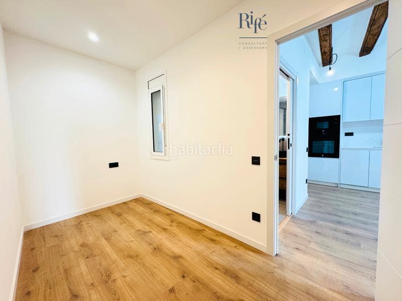 Foto 4111d7c5-4e33-4b04-af81-1ae8de33e229. Appartement avec chauffage dans Raval Barcelona