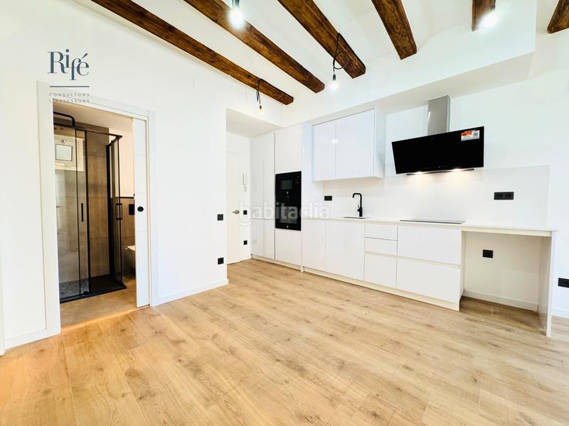 Foto 7d4d3b28-92ee-4f16-8017-cf9ebcb90351. Appartement avec chauffage dans Raval Barcelona