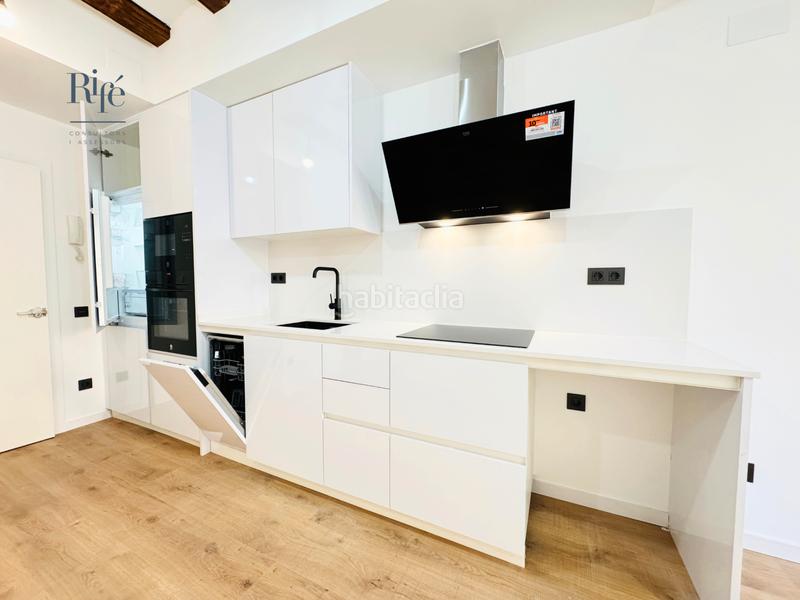 Foto 9869c203-8234-4548-adc3-93ceaf3b0f2f. Appartement avec chauffage dans Raval Barcelona