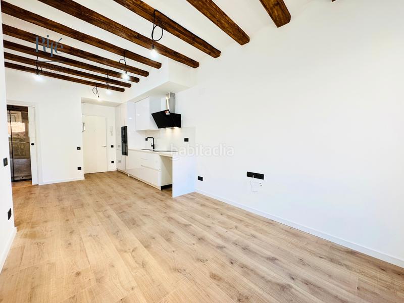 Foto bd347d18-31ac-4bd1-a874-57e054bbb3b7. Appartement avec chauffage dans Raval Barcelona