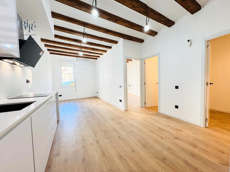 Foto eff9ca9d-6c00-4eca-8d0b-f7316ce1cff0. Appartement avec chauffage dans Raval Barcelona